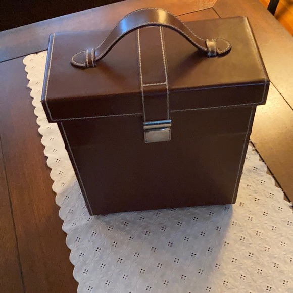 Worthpoint Other - Worthpoint Leather Travel Bar Set